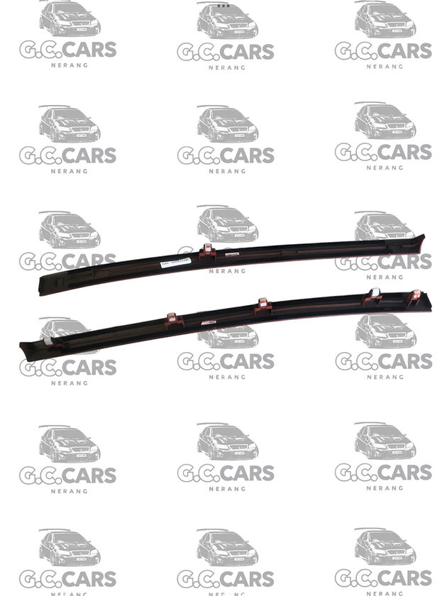 ORANGE INNER DASH TRIMS (BROKEN CLIPS)