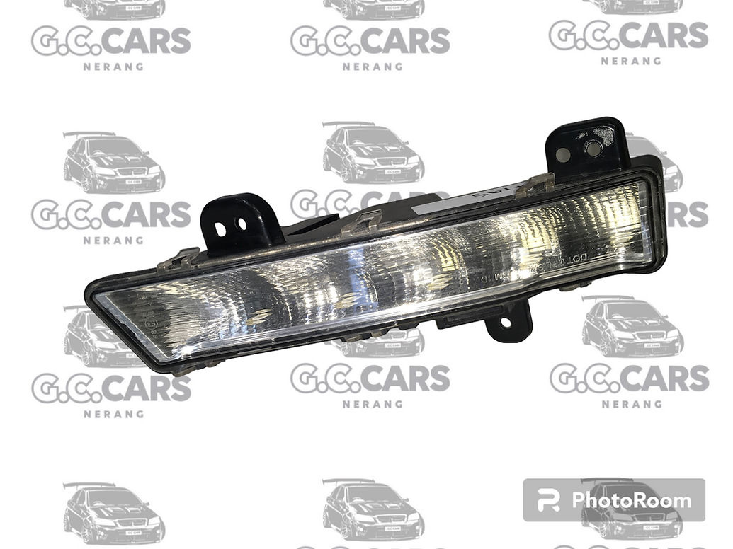 Calais VF DRL Daytime Running Light RH HOLDEN COMMODORE GENUINE GM