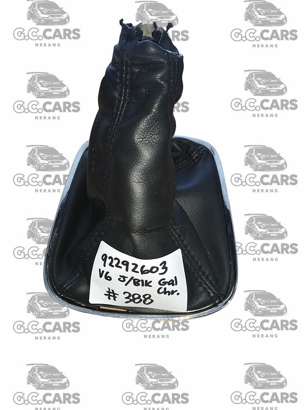 HOLDEN COMMODORE GENUINE GM VF Gearshift Boot