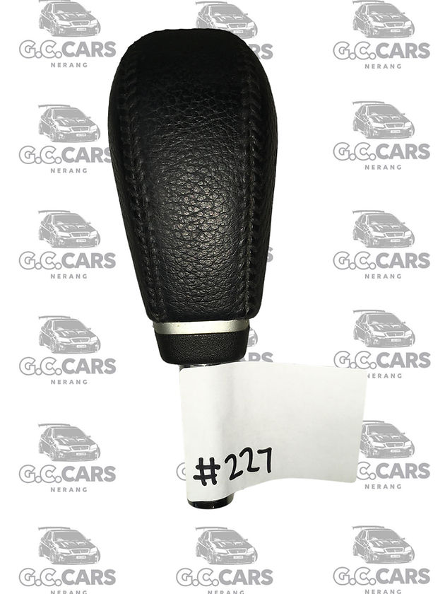 HOLDEN COMMODORE AUTOMATIC SHIFTER HANDLE OMEGA, VE, SV6, SS, SSV