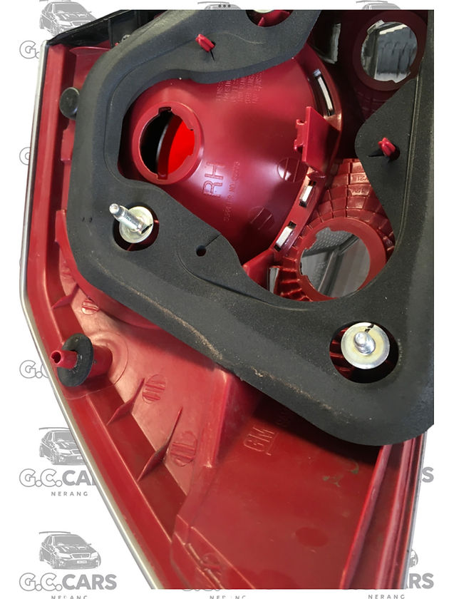 HOLDEN VE REAR SEDAN TAIL LIGHTS