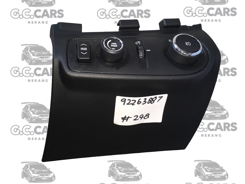HOLDEN COMMODORE VF Console Trim Cover Auto headlight switch with HUD