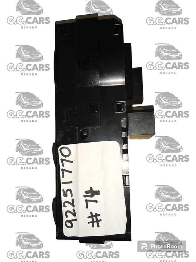 HOLDEN COMMODORE Genuine GM centre console switch SV6 SS SSV sedan / wagon