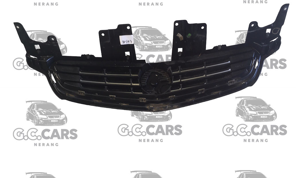 HOLDEN COMMODORE GENUINE GM VF S1 UPPER GRILL