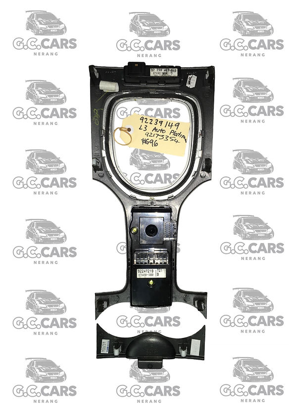S2 L3 AUTO PLATINUM SHIFTER SURROUND HOLDEN COMMODORE GENUINE GM
