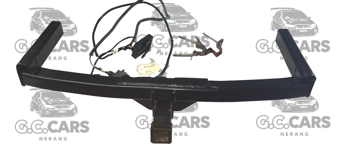 HOLDEN COMMODORE GENUINE GM VF WAGON TOW BAR KIT