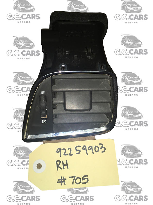HOLDEN COMMODORE GENUINE GM VF SV6 SS CLUBSPORT MALOO RH DASH VENT CAPRICE