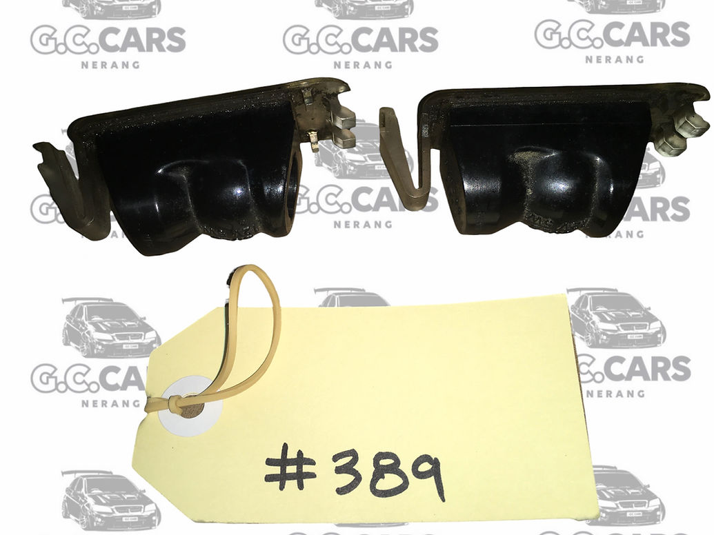 HOLDEN COMMODORE GENUINE GM VE SEDAN NUMBER PLATE LIGHTS PAIR LH RH