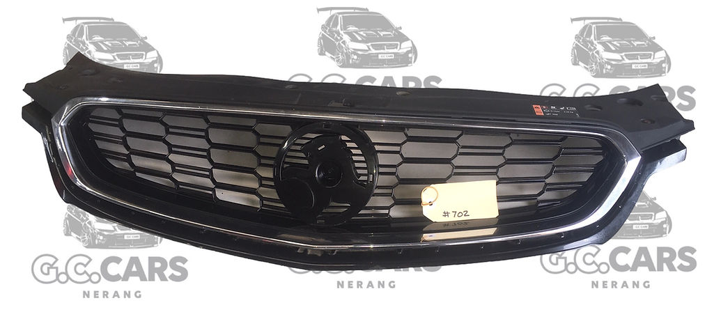 HOLDEN COMMODORE GENUINE GM VF S2 FRONT GRILL SET WITH DAYLIGHT RUNNING LIGHTS