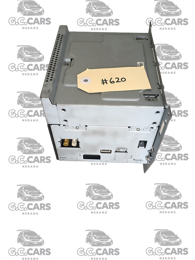 HOLDEN COMMODORE GENUINE GM VE SERIES 2 IQ STEREO BOX