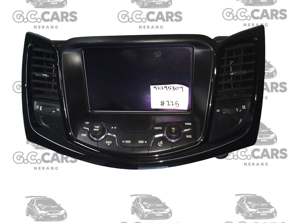 HOLDEN COMMODORE VF SV6 SS GLOSS BLK STEREO FACIA RED SCREEN