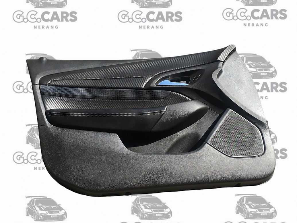 HOLDEN VF SV6 FRONT DOOR CARDS