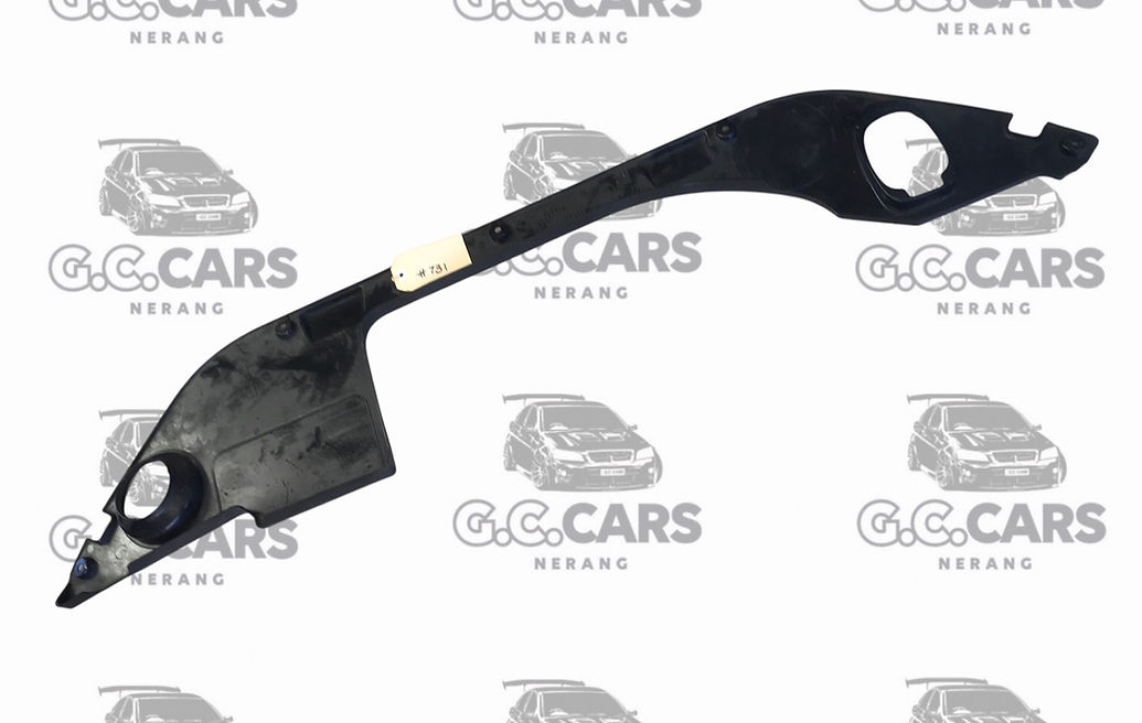 HOLDEN COMMODORE GENUINE GM RADIATOR SHROUD COVER AIR BAFFLE