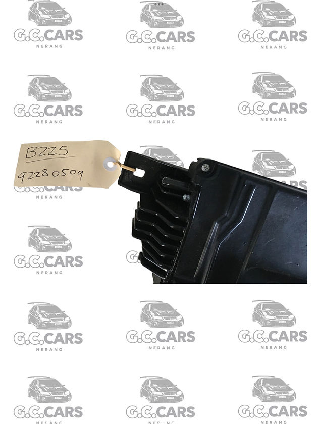 HOLDEN VF HEADS UP DISPLAY UNIT HUD