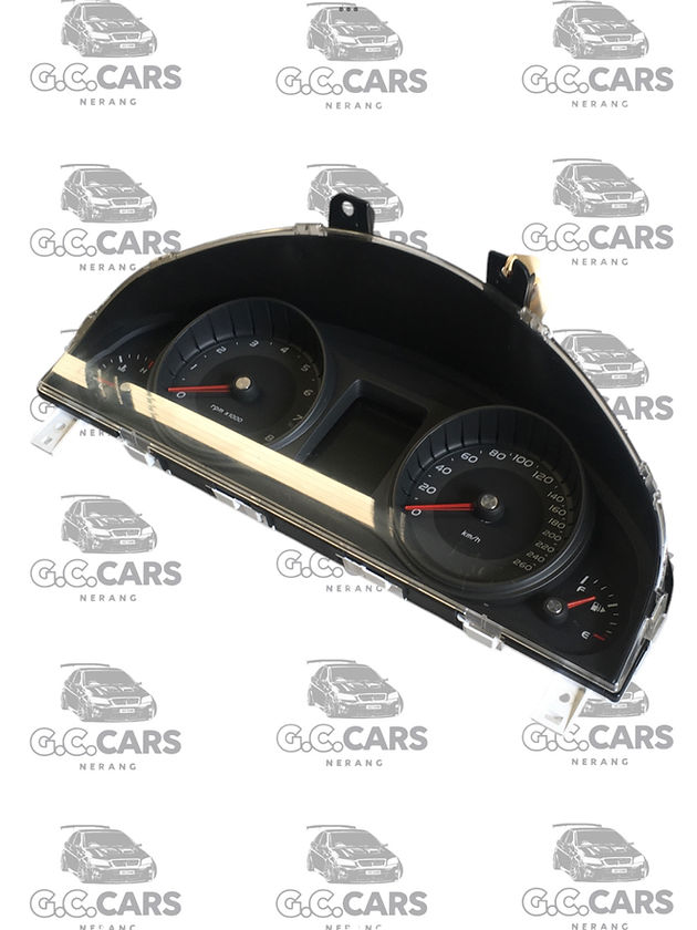 HOLDEN VE SV6 DASH CLUSTER