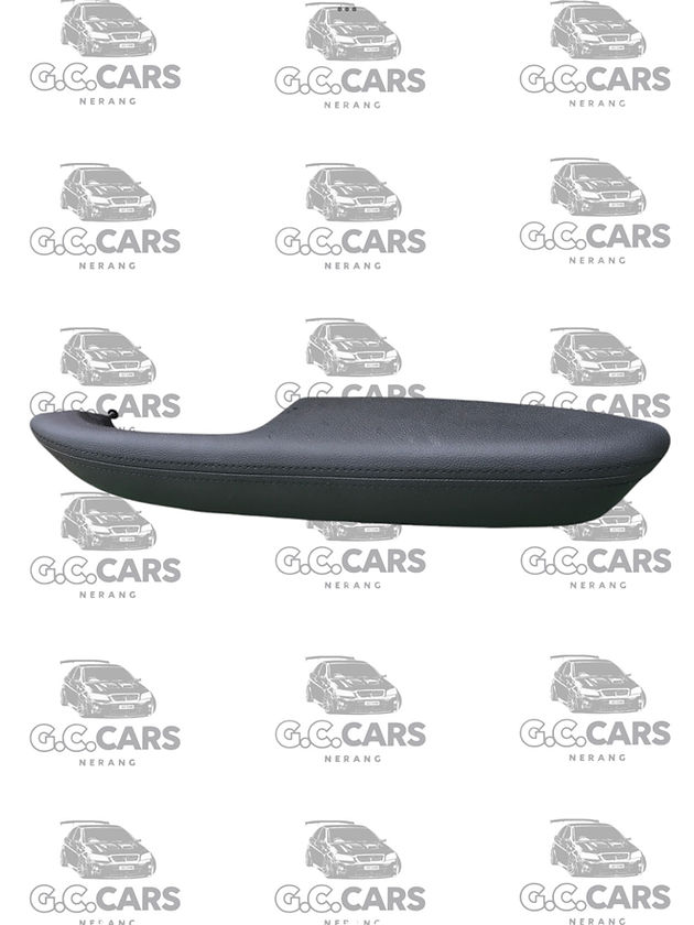 REAR DOOR CARD HANDLES