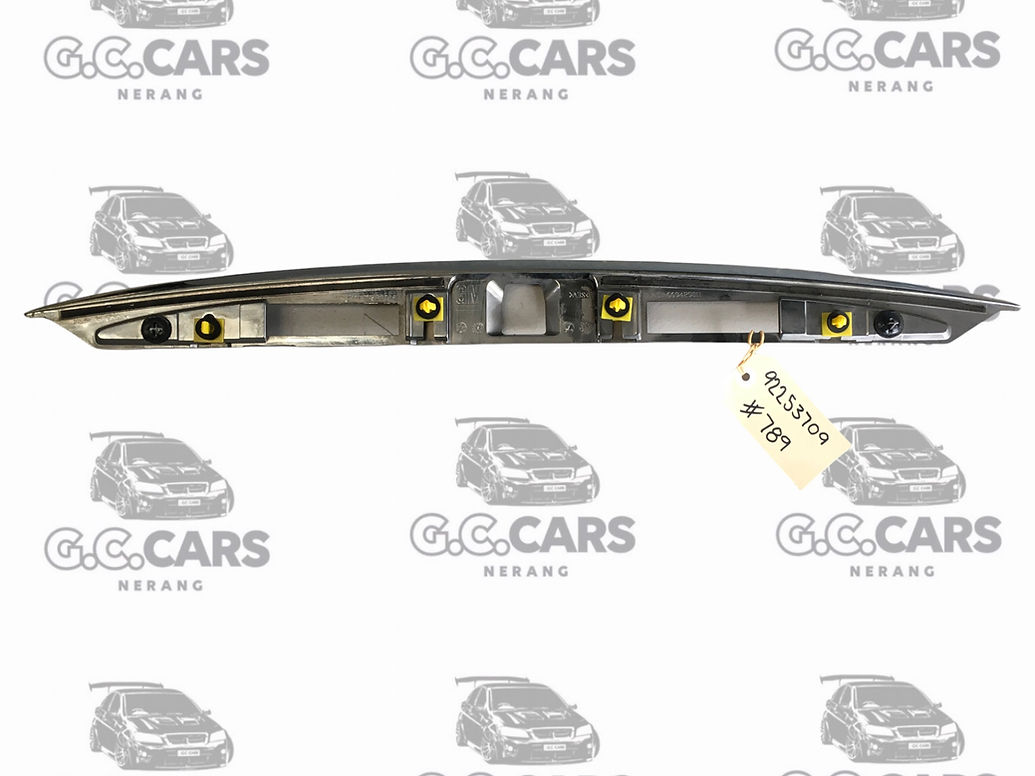 HSV VE S2 SEDAN BOOT LID GARNISH HOLDEN COMMODORE GENUINE GM
