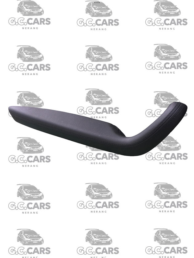 PASSENGER SIDE DOOR CARD HANDLE