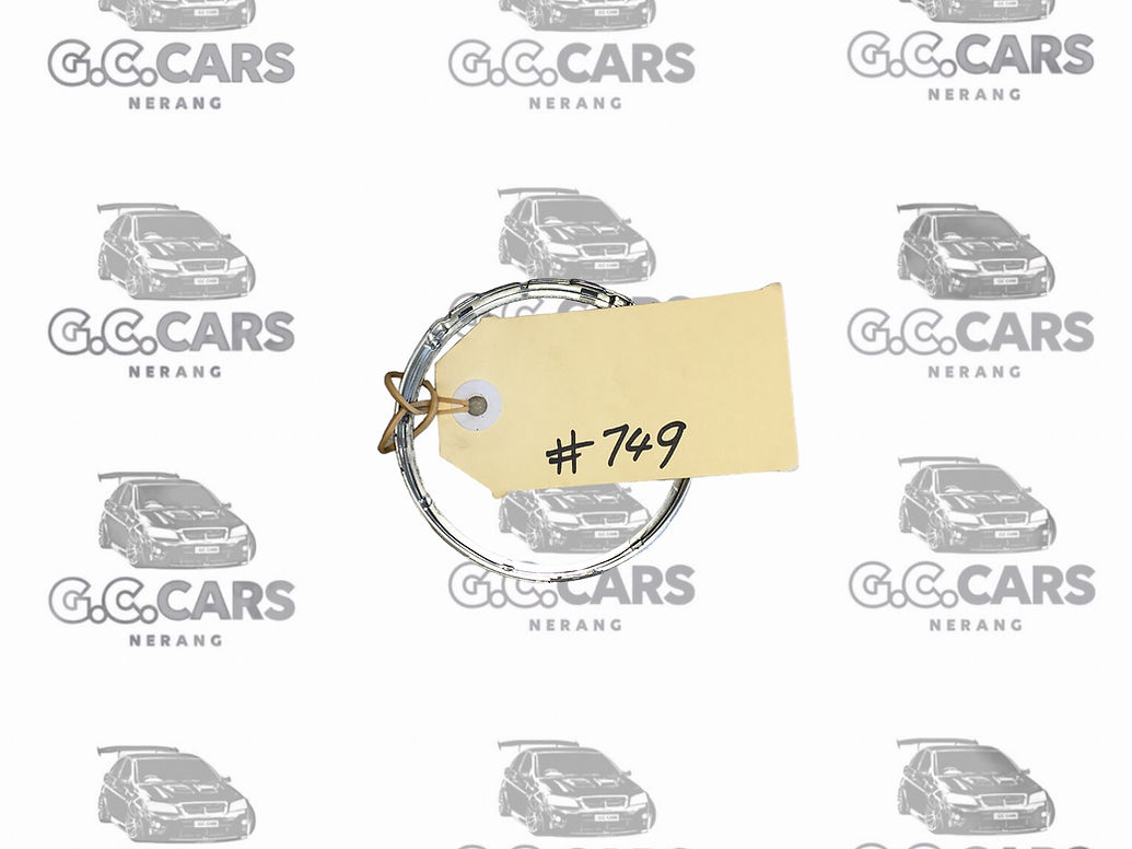 HOLDEN COMMODORE GENUINE GM VE S2 ROUND AC VENT BEZEL