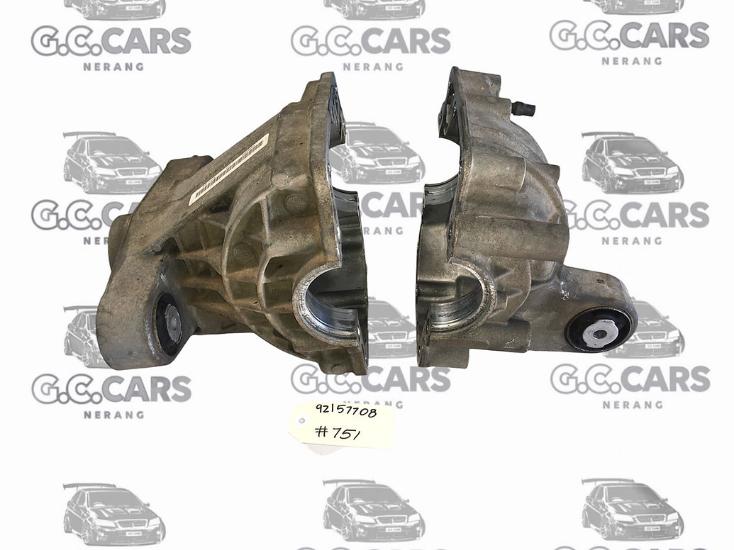 HOLDEN COMMODORE GENUINE GM VE VF DIFF CASING FRONT END REAR