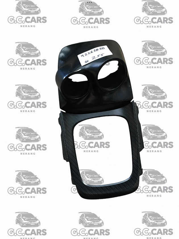 HOLDEN VF CUSTOM CENTRE GUAGE TRIM SHIFTER