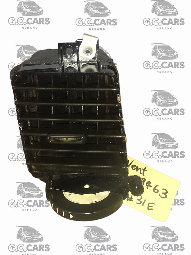 OMEGA CENTRE DASH VENTS RH & LH HOLDEN COMMODORE GENUINE GM