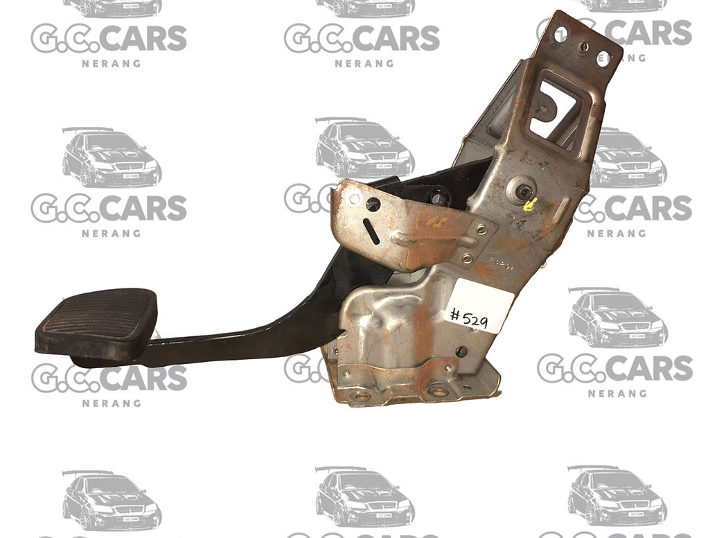 HOLDEN COMMODORE GENUINE GM VE AUTOMATIC BRAKE PEDAL SS SV6 SSV