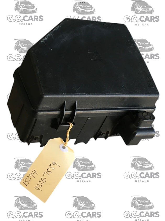 HOLDEN VE UTE FUSE BOX