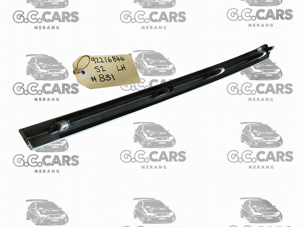 SS S2 DASH TRIM LIMITED EDITION APPLIQUE SILVER / RED LH HOLDEN COMMODORE