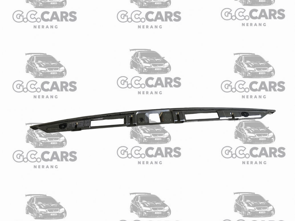 HSV VE S2 SEDAN BOOT LID GARNISH CHROME HOLDEN COMMODORE GENUINE GM