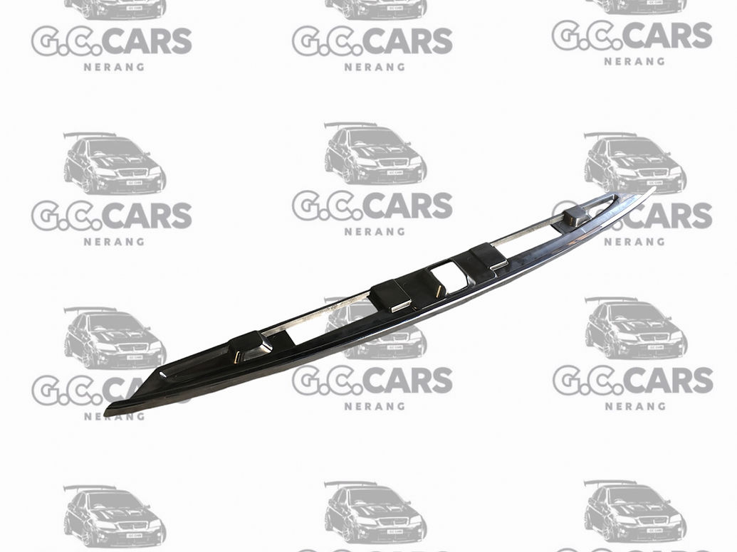 HSV VE S2 SEDAN BOOT LID GARNISH CHROME HOLDEN COMMODORE GENUINE GM