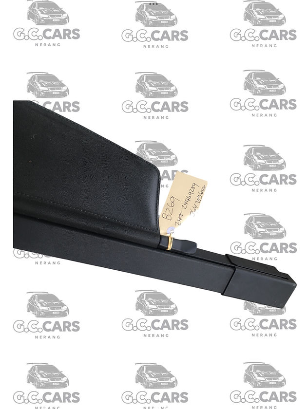 HOLDEN VE VF SPORTSWAGON CARGO LUGGAGE BLIND