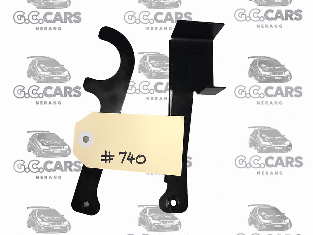 HOLDEN COMMODORE GENUINE GM RADIATOR LAYBACK BRACKETS