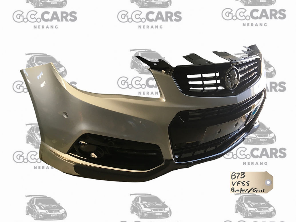 HOLDEN VF SS BUMPER AND GRILL