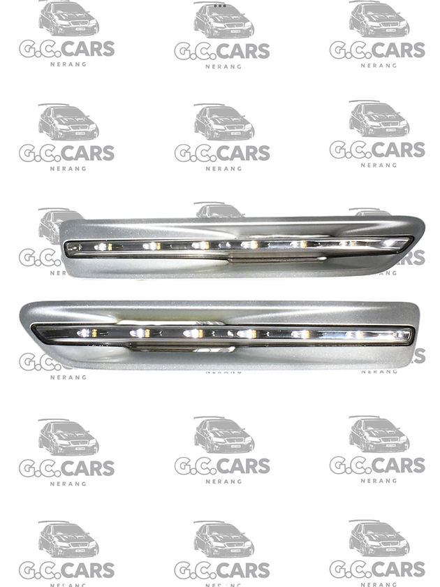 INDICATOR LH/RH WM STATESMAN AND CAPRICE SILVER