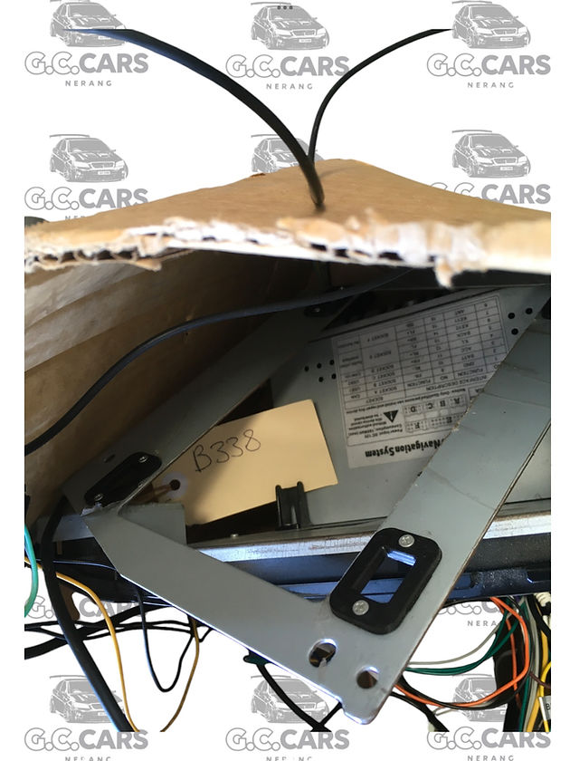 KAYHAN CENTER DASH UNIT (MISSING DIAL)