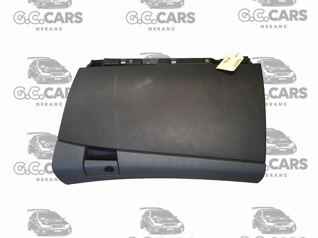 VE BLACK GLOVE BOX HOLDEN COMMODORE GENUINE GM PART NUMBER- 92496727