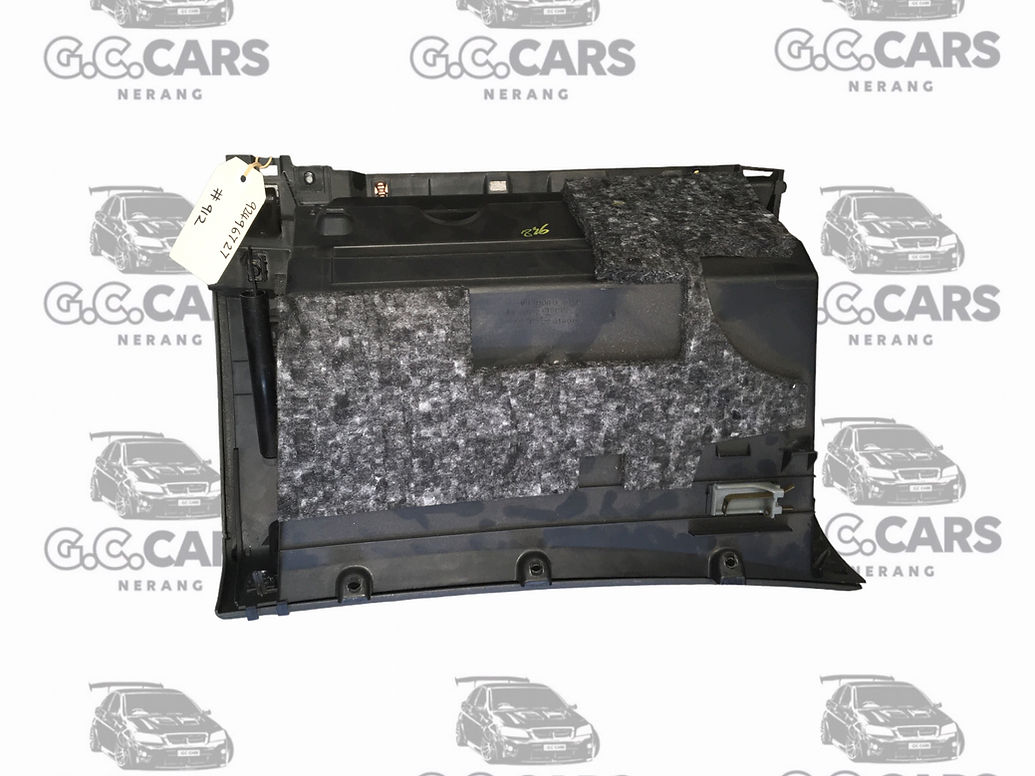 VE BLACK GLOVE BOX HOLDEN COMMODORE GENUINE GM PART NUMBER- 92496727