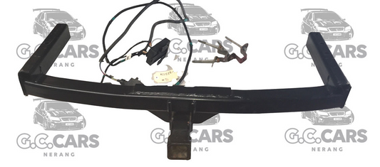 HOLDEN COMMODORE GENUINE GM VF WAGON TOW BAR KIT
