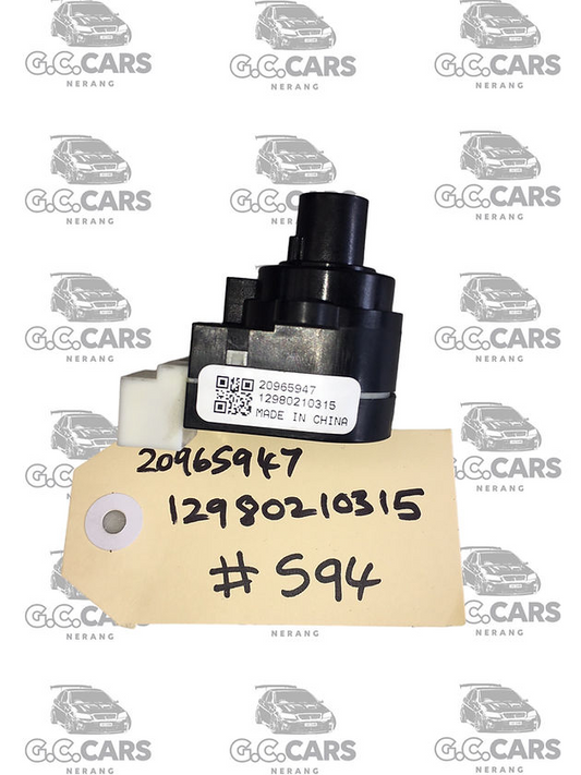 HOLDEN COMMODORE GENUINE GM VE IGNITION SWITCH