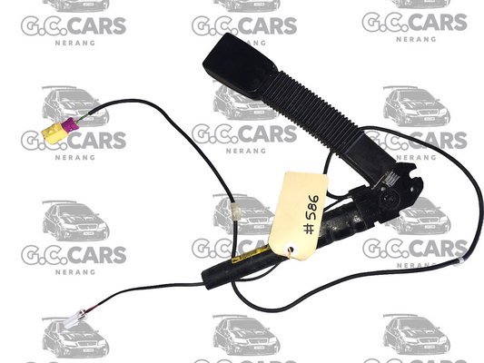 HOLDEN COMMODORE GENUINE GM VE DRIVERS SEATBELT PRETENSIONER / SEATBELT BUCKLE