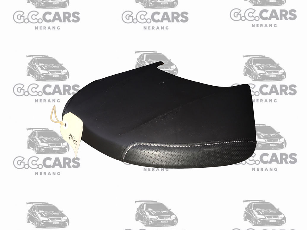 VF SS DASH PAD INSTRUMENT CLUSTER TOP WHITE STITCH LEATHER HOLDEN COMMODORE