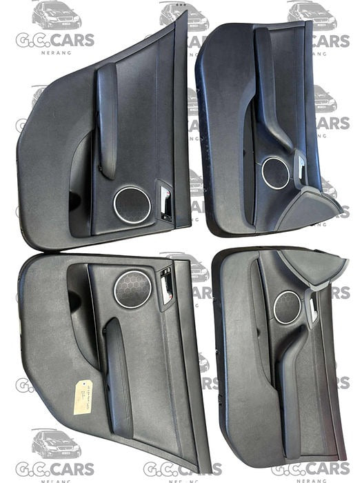 Set of 4 Leather Door Cards – Suits Holden Commodore VE (2006–2013)