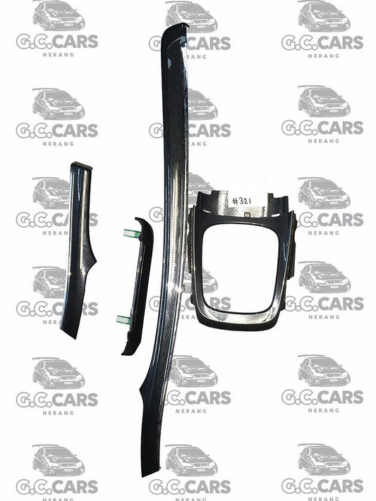 HOLDEN COMMODORE GENUINE GM VF Carbon Fibre look Dash Trim Kit
