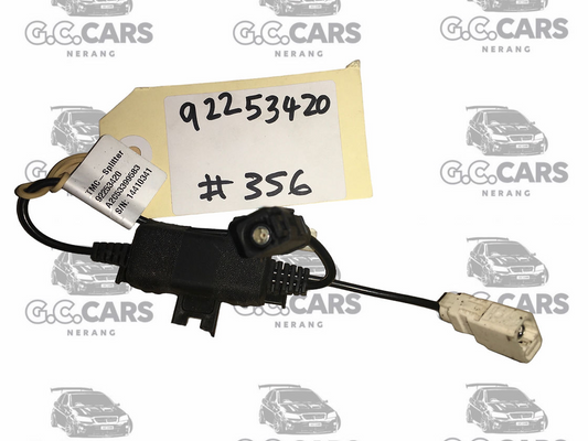 VE WM Statesman Caprice SSV SV6 Calais splitter 92253420 HOLDEN COMMODORE