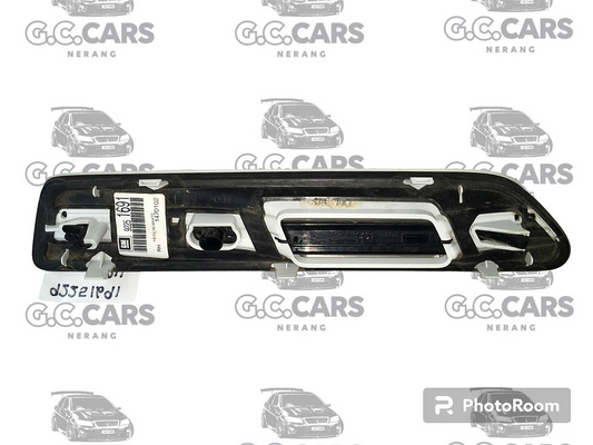 HSV RH LH GUARD INDICATOR FLASHER WN STATESMAN CAPRICE HOLDEN COMMODORE GENUINE
