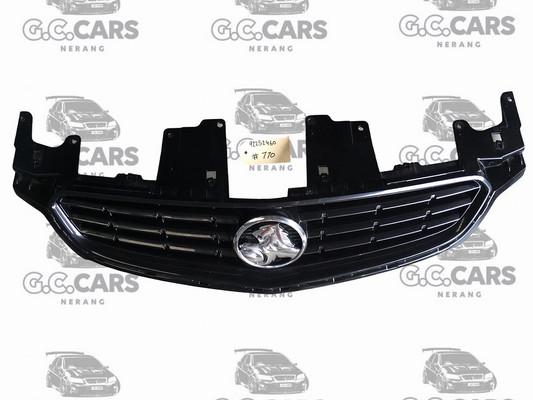 VF S1 SS SV6 UPPER GRILLE WITH CHROME TRIM HOLDEN COMMODORE