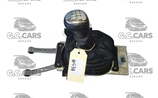 HOLDEN COMMODORE VE V6 6 SPEED MANUAL SHIFTER ASSEMBLY