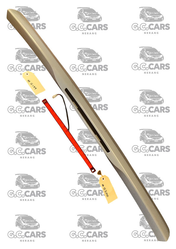 VE VF UTE SAILPLANE WITH BRAKE LIGHT *BRAND NEW* HOLDEN COMMODORE GENUINE GM NOS